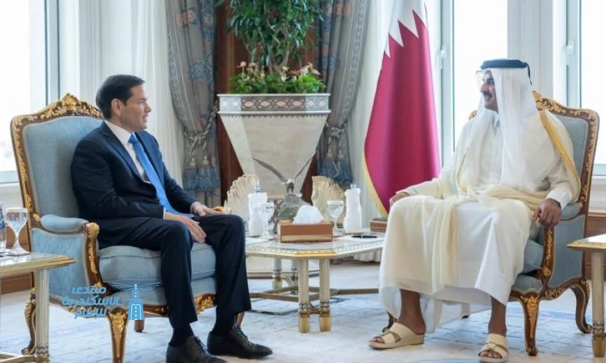 أمير قطر ووزير الخارجية الأمريكي يناقشان تعزيز الشراكة الاستراتيجية بين الدوحة وواشنطن