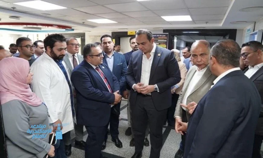 رئيس الرعاية الصحية والمحافظ يزوران مستشفيات التأمين الصحي للمرحلة الثانية