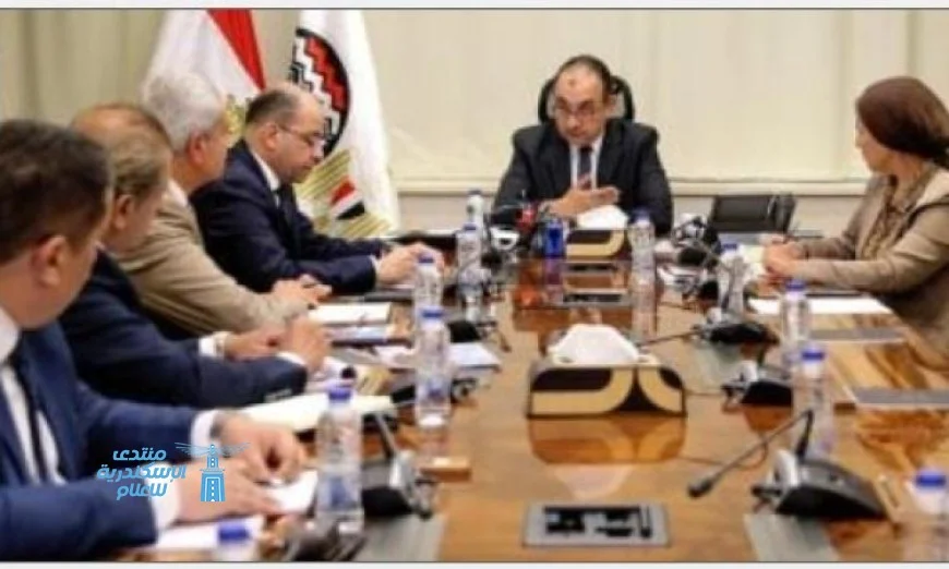 وزير قطاع الأعمال يوجّه بتسريع مشروعات النصر للإسكان والتعمير في اجتماع مهم مع المجلس