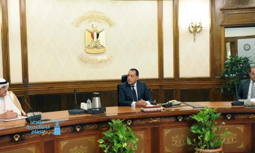 رئيس الوزراء يبحث مع وزير الدولة السعودي فرص تعزيز الاستثمارات السعودية في مصر