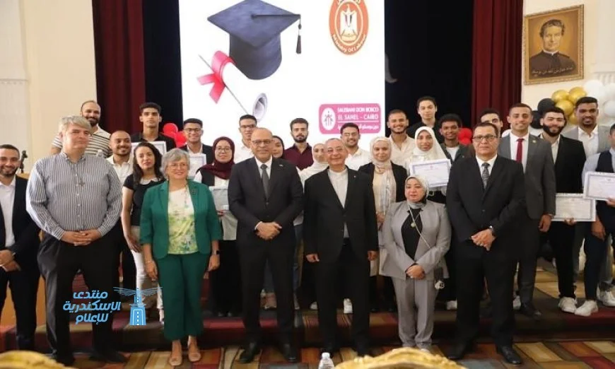 توقيع وزير العمل لعقدي اتفاق مع معهد الساليزيان الإيطالي يعزز التعاون الثنائي