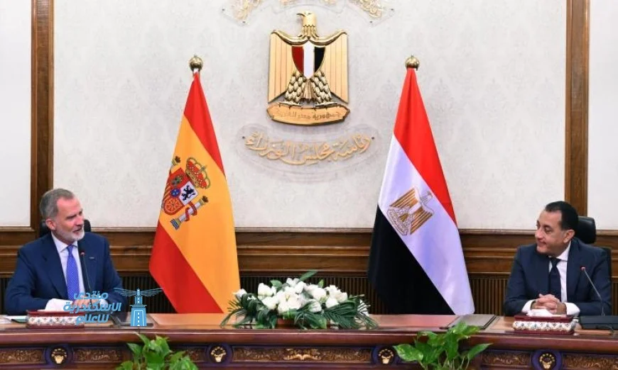 رئيس الوزراء يرحب بملك أسبانيا في مقر الحكومة المصرية