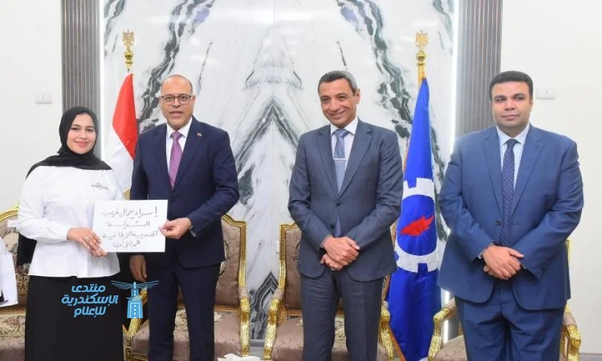 وزير العمل ومحافظ السويس يقدمان 81 فرصة عمل للشباب بما في ذلك 31 للشباب من ذوي الهمم