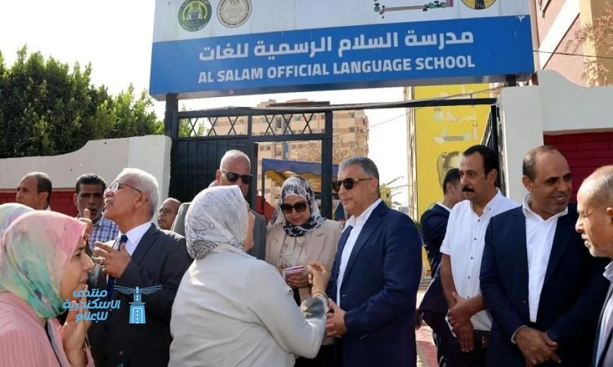 محافظ الإسماعيلية يطمئن على سير العملية التعليمية في مدارس المحافظة بانتظام
