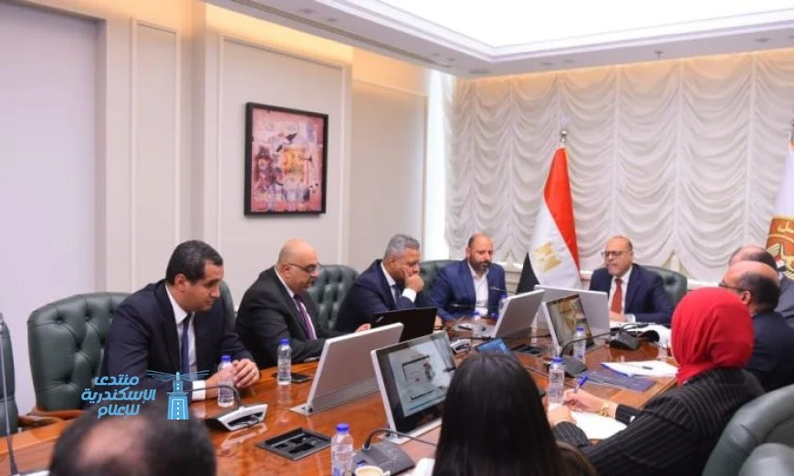 وزير العمل يلتقي وفد شركة eSpace الرائدة في تكنولوجيا المعلومات لتعزيز التعاون والتطور الرقمي