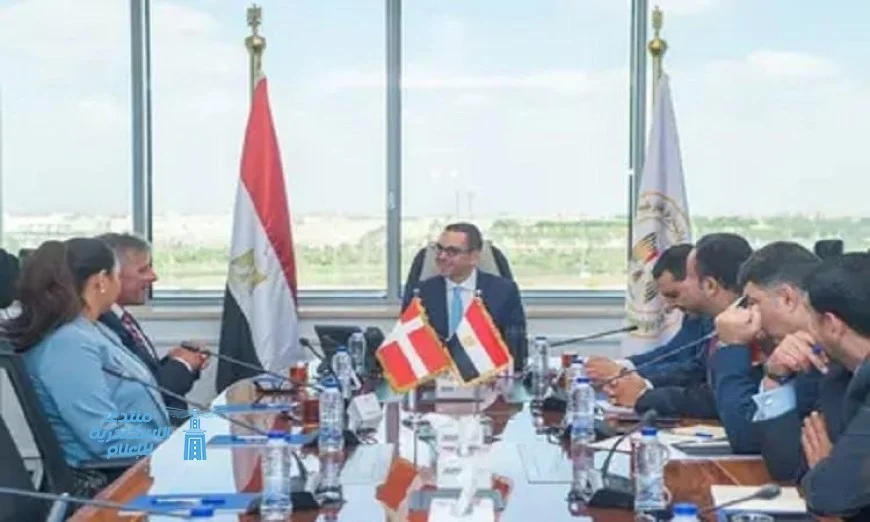 مباحثات مثمرة بين وزير الاستثمار والتجارة الخارجية وسفير الدنمارك في القاهرة لتعزيز التعاون الاقتصادي