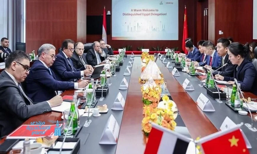 بالصور وزير الصحة يتعاون مع شركة ميندراي لبدء تصنيع الأجهزة الطبية محليا