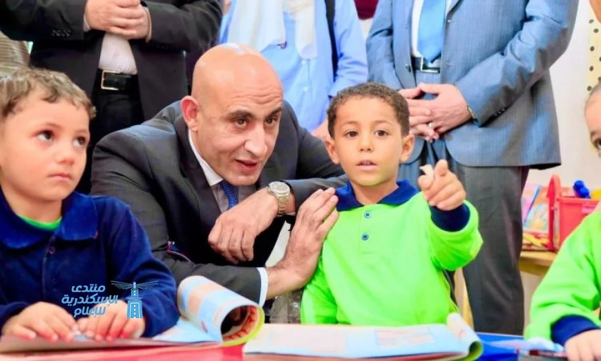 صور وزير التعليم يعلن استمرار الدولة في خطتها لتوسيع إنشاء المدارس الجديدة