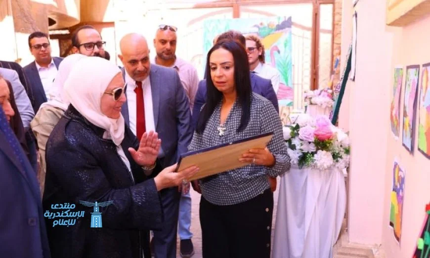 وزيرة التضامن تتفقد أكاديمية ألزهايمر ووحدة الرعاية عن بعد لتعزيز خدمات الصحة