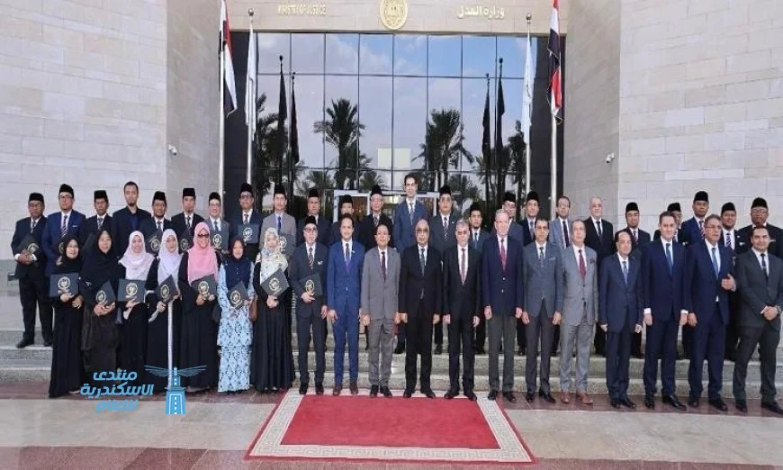 وزير العدل يكرم وفدا قضائيا ماليزيا ويستقبل سفير ماليزيا بالقاهرة