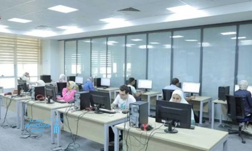مكتب تنسيق القبول بالجامعات الحكومية والمعاهد العليا يختتم أعمال عام 2025 بنجاح