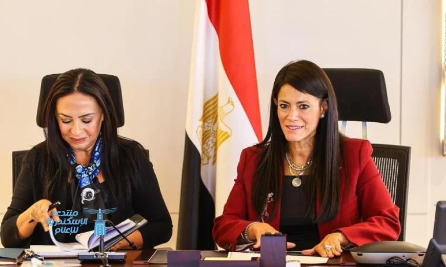 وزيرتا التخطيط والتضامن تناقشان الخطة الاستثمارية للوزارة لعام 2026/2025