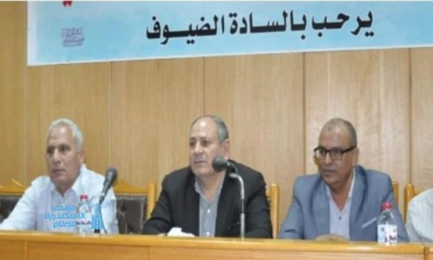 رئيس البحوث الزراعية يستعرض استراتيجيات تحسين كفاءة المحطات البحثية في الوجه البحري