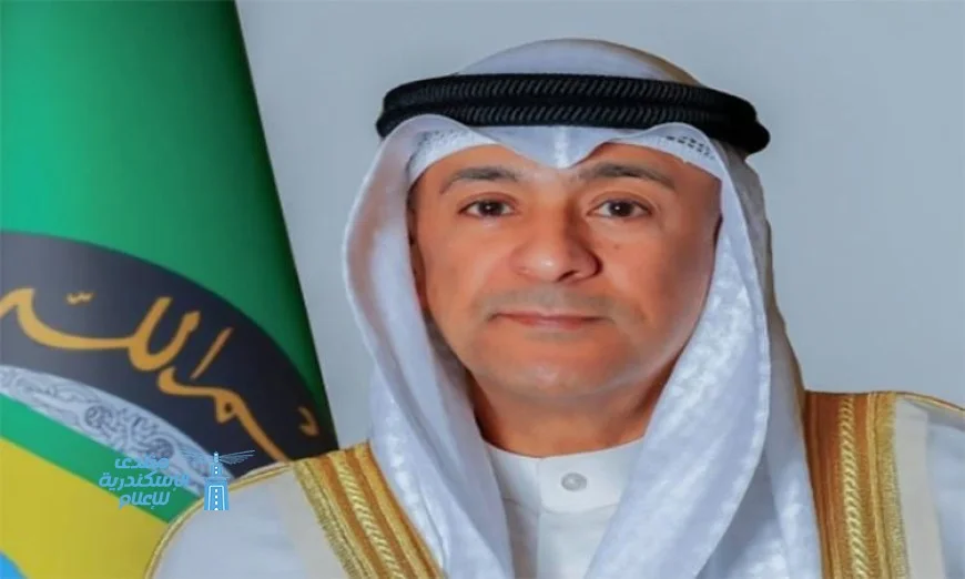 أمين عام التعاون الخليجي ووزير خارجية إيران يناقشان تطوير العلاقات الثنائية