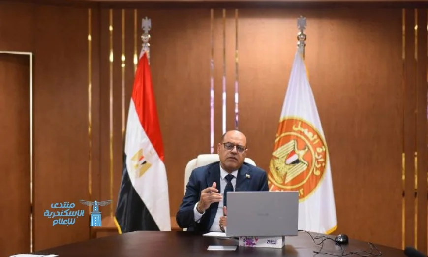 وزير العمل يكشف عن إعداد تقارير شهرية علمية لتحديد تحديات أنشطة الوزارة