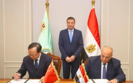 تقارب علمي: توقيع بروتوكول تعاون بين بحوث الصحراء والأكاديمية الصينية بحضور فاروق