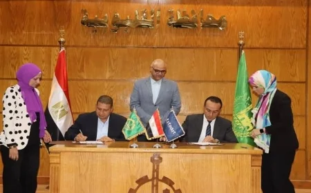 محافظ القليوبية يعلن عن توقيع بروتوكول لتطوير استاد بنها الرياضي وتحسين خدماته