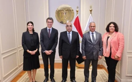 وزير العدل يناقش تعزيز التعاون مع مدير البنك الدولي للشرق الأوسط