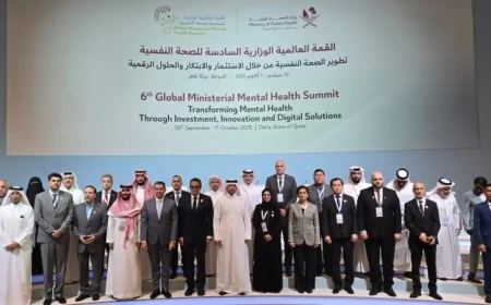 مشاركة عبدالغفار البارزة في القمة العالمية للصحة النفسية في الدوحة