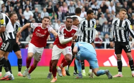 آرسنال يحقق انتصاراً ثميناً على أولمبياكوس بثنائية نظيفة في دوري أبطال أوروبا