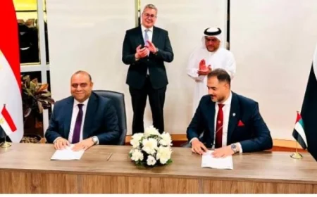 اتفاقيات بترولية جديدة بين وزير البترول وإمارة الفجيرة