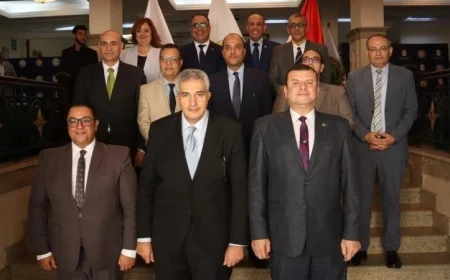 عاشور يؤكد أهمية إعداد قيادات جامعية لتسريع تطوير التعليم ومواكبة التطورات