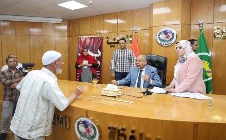 محافظ المنيا يضع حلول سريعة لمشاكل المياه والصرف والطرق لتحقيق التنمية