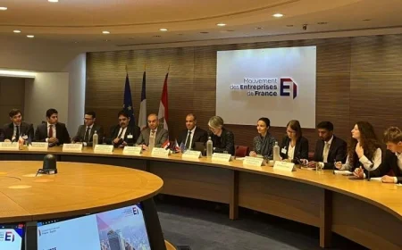 وزير الخارجية يجتمع مع قادة الشركات العملاقة وصناديق الاستثمار الفرنسية