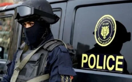 حقيقة ادعاء سيدة بتعدي ضابط شرطة على والدها بالسب والضرب أمام منزله تظهر للعلن