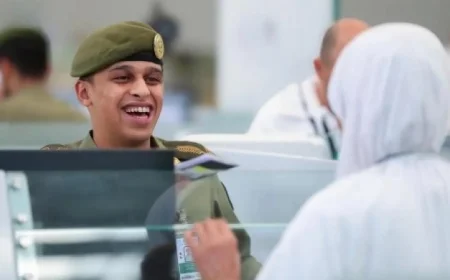 الجوازات السعودية تستقبل ضيوف الرحمن لأداء العمرة بكل ترحيب واهتمام