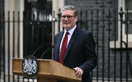 رئيس الوزراء البريطاني يرحب بدعم حماس لخطة ترامب لحل أزمة غزة