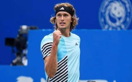 زفيريف يتألق ويتأهل للدور الثالث في بطولة شنجهاي للتنس