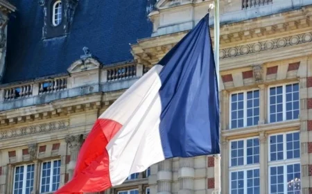 فرنسا تشيد برد حماس على خطة ترامب لوقف إطلاق النار وتعتبره خطوة مهمة نحو إنهاء الحرب