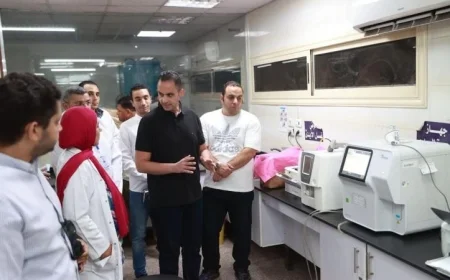 نائب وزير الصحة يختتم جولته مشيدًا بمستوى خدمات جراحات اليوم الواحد في دمياط
