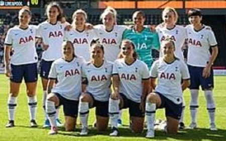 لاعبات توتنهام يتخذن موقفاً جديداً ومؤثراً ضد العنصرية