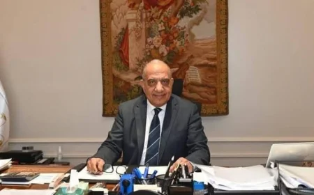 وزير الكهرباء يكشف عن خطة شاملة لتطوير وتحديث شبكة الكهرباء في البلاد