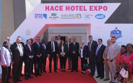 مساعد وزير السياحة تتألق في افتتاح المعرض الدولي لشركات السياحة