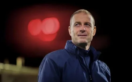 سوروب يتولى تدريب الأهلي لأول مرة في أول مران بعد تعيينه مديراً فنياً