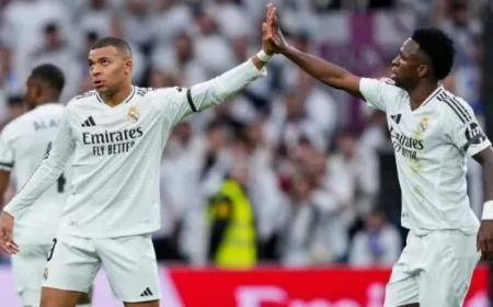 مبابي يكشف الحقيقة حول علاقته بفينيسيوس وينهي الشائعات بلقاء ودي