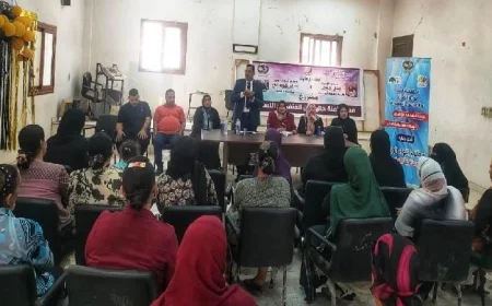 محافظ المنيا يبرز جهود الدولة لدعم تمكين المرأة وتعزيز دور الأسرة المصرية