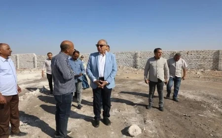 محافظ المنيا يقوم بجولة ميدانية لمتابعة إنشاء سوق الماشية الجديد على الطريق الصحراوي الشرقي