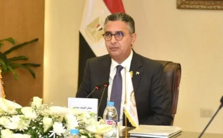 وزير التموين يثني على جهود القابضة للصناعات الغذائية في توفير السلع بأسعار مناسبة