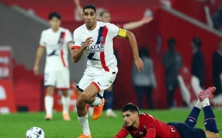 باريس سان جيرمان يعلن موافقته على انتقال أشرف حكيمي إلى نادٍ آخر