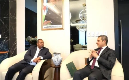 السفير المصري يجتمع مع وزير الطاقة في جيبوتي لتعزيز التعاون الثنائي