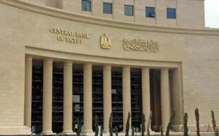 مدبولي يتفقد مراحل الاختبار في مشروع الربط الكهربائي بين مصر والسعودية بالصور