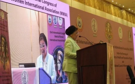 نائبة وزير الصحة تؤكد أن صحة المرأة وتمكينها هما ركيزتان للتنمية المستدامة