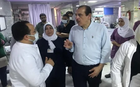 نائب وزير الصحة يعلن عن منح مكافأت وتحسين الخدمات في المنشآت الطبية بالشرقية مع صور حصرية