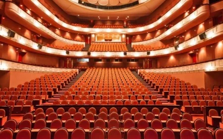 وائل جسار يتألق على مسرح النافورة وفؤاد زبادي يجذب الأنظار في الجمهورية والحلو في الأسكندرية