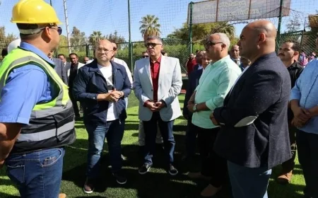 محافظ الجيزة يزور مركز شباب المناجم في الواحات البحرية لتعزيز الأنشطة الشبابية