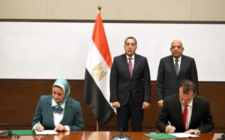 مدبولي يحضر توقيع اتفاقية تعاون استراتيجية بين المصرية لنقل الكهرباء وشركة K&K الإماراتية